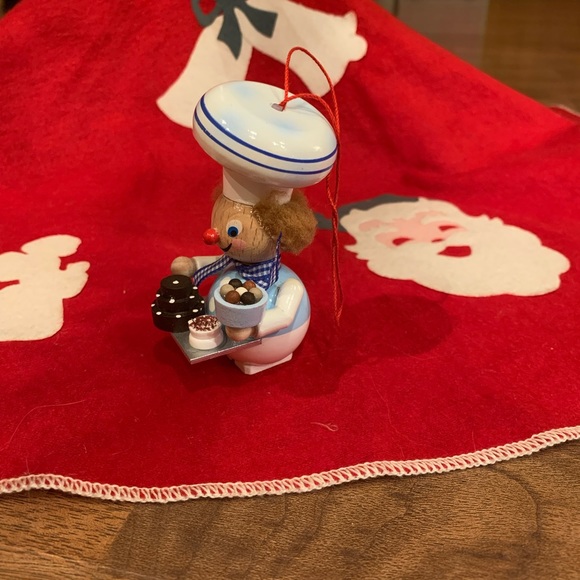 Mr. Baker ornament - Picture 2 of 5